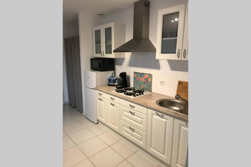 Cocooning Apartment ตูเรย์ลส์ ภายนอก รูปภาพ