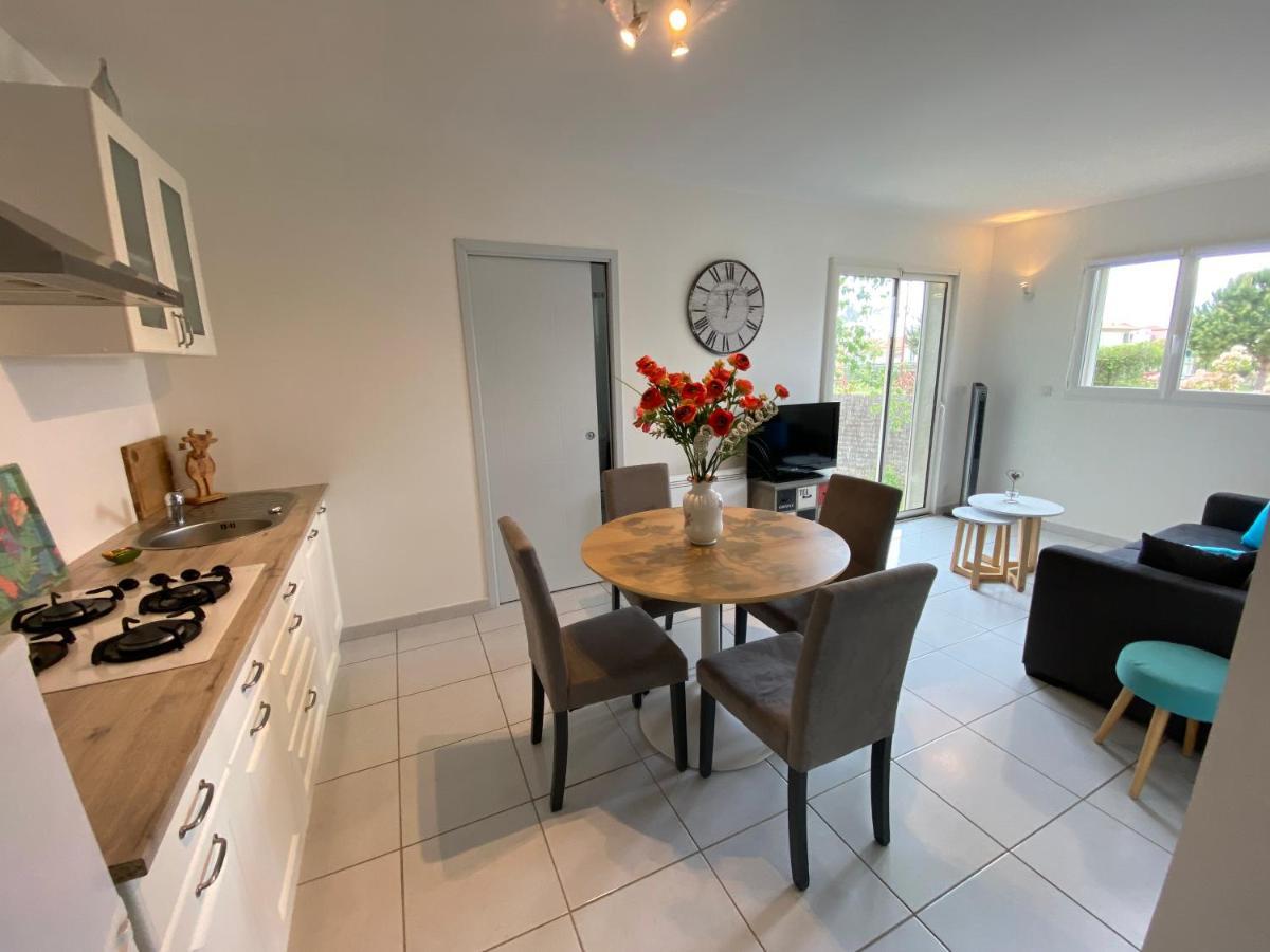 Cocooning Apartment ตูเรย์ลส์ ภายนอก รูปภาพ